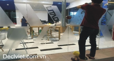 DECAL DÁN KÍNH MỜ MÃ 17